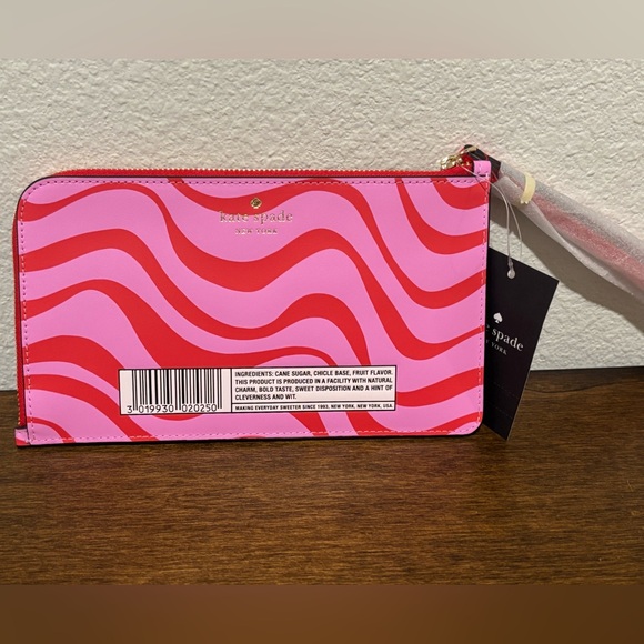 Kate Spade Sticky Situation Wristlet NWT - Picture 7 of 8